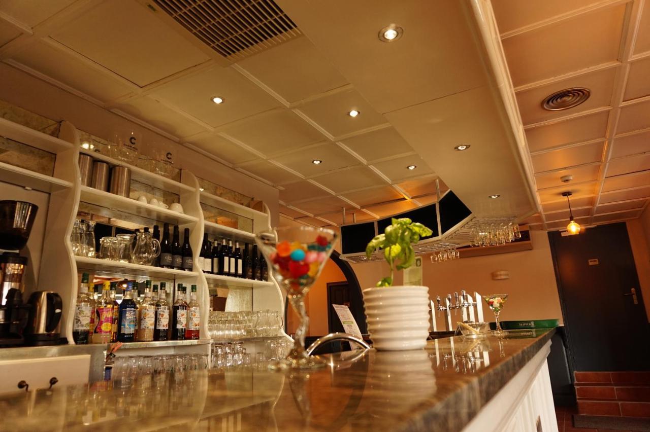 Le Bistrot D'Orange Hotel Orange  Bagian luar foto